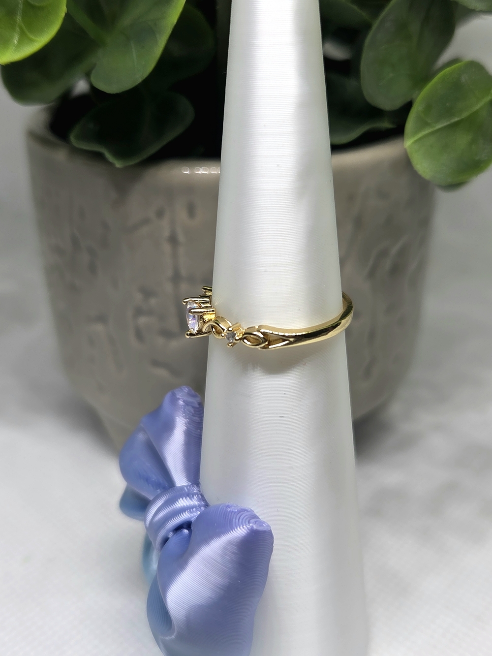 Gold Heart Crystal Ring - Iridescent Stone - Picture 2 of 2